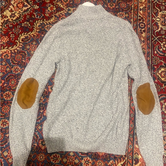 RW&CO Grey Knit Sweater - Picture 4 of 5